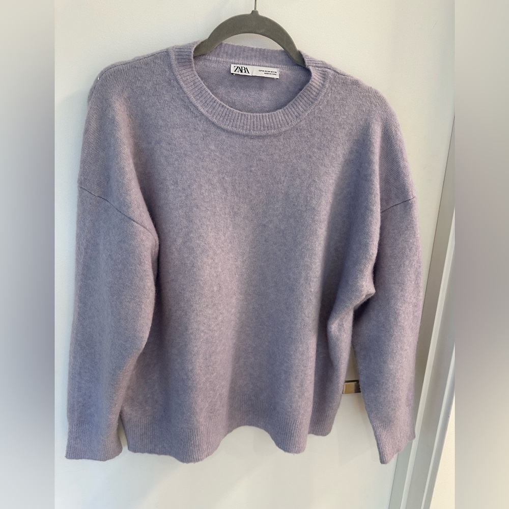 Zara Lavender Knit Sweater Crew Neck Soft Minimal Pullover Size M